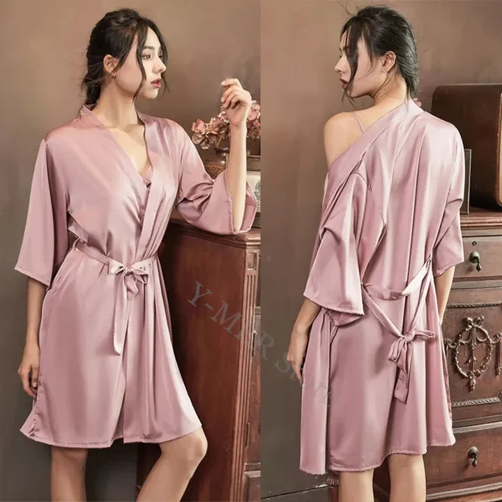 Un satin lumineux pour une allure fluide et raffinée