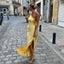 Robe en Satin jaune fendue à épaule dénudée