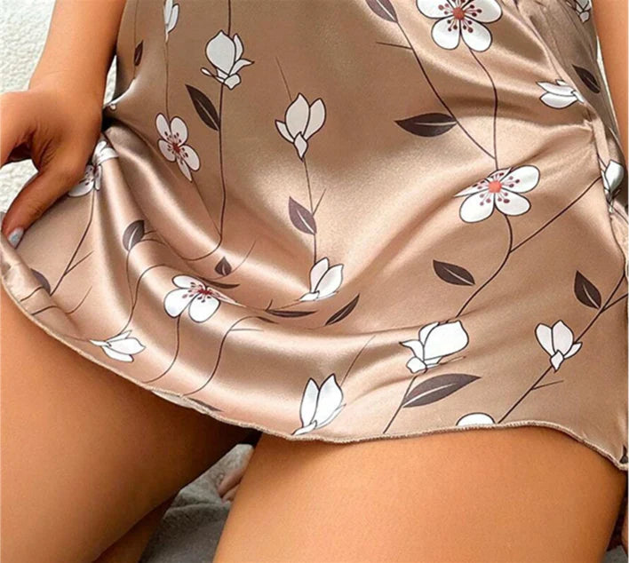 Une Coupe Flatteuse & Un Satin Doux