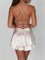 Robe Courte en Satin Dos Nu